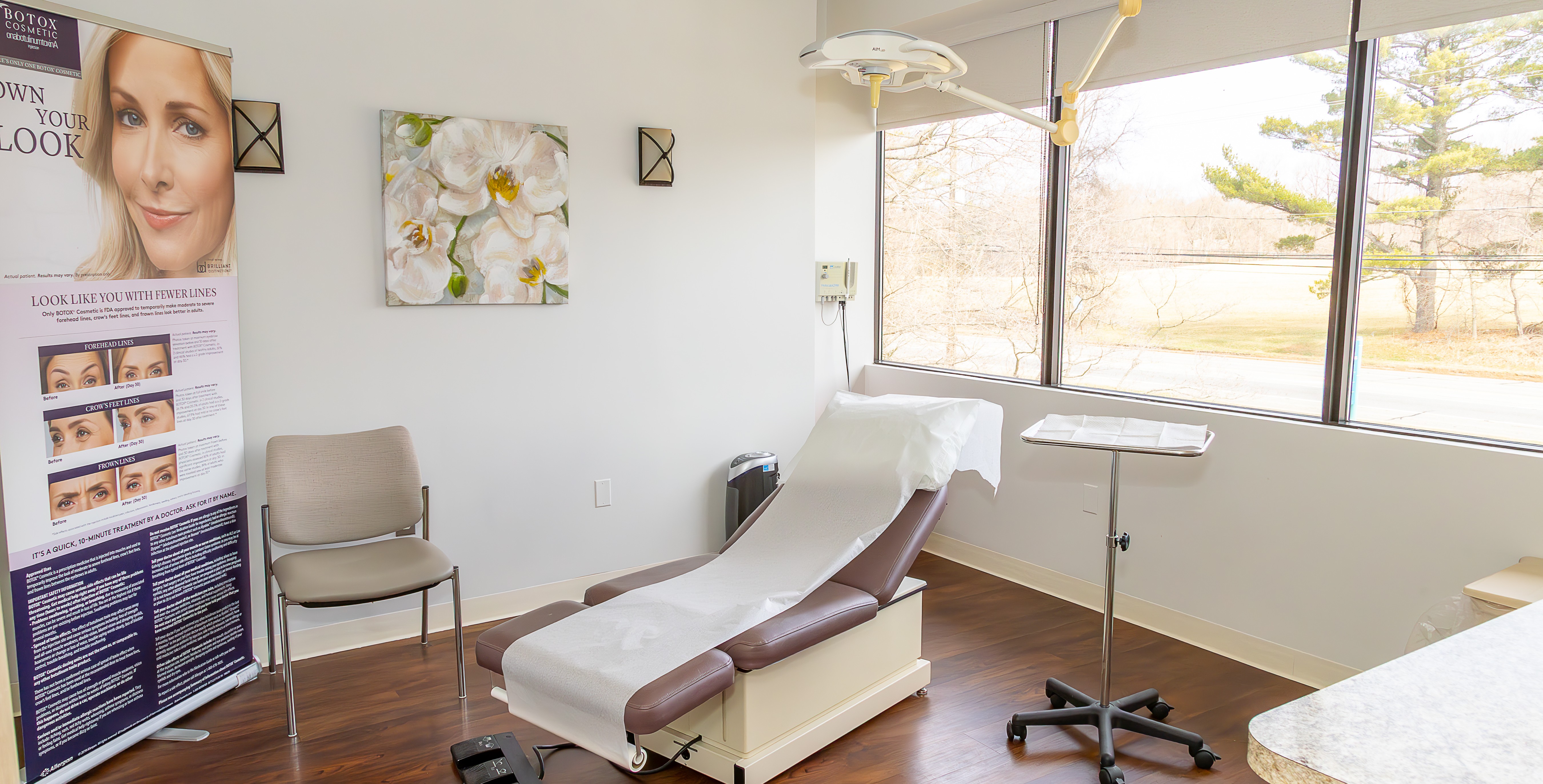 dermatology surgery room